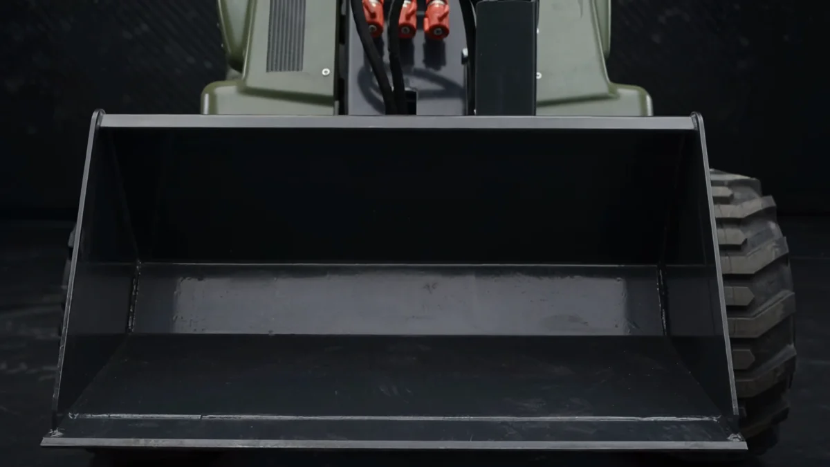 TYPHON MZVT front bucket capacity demonstration